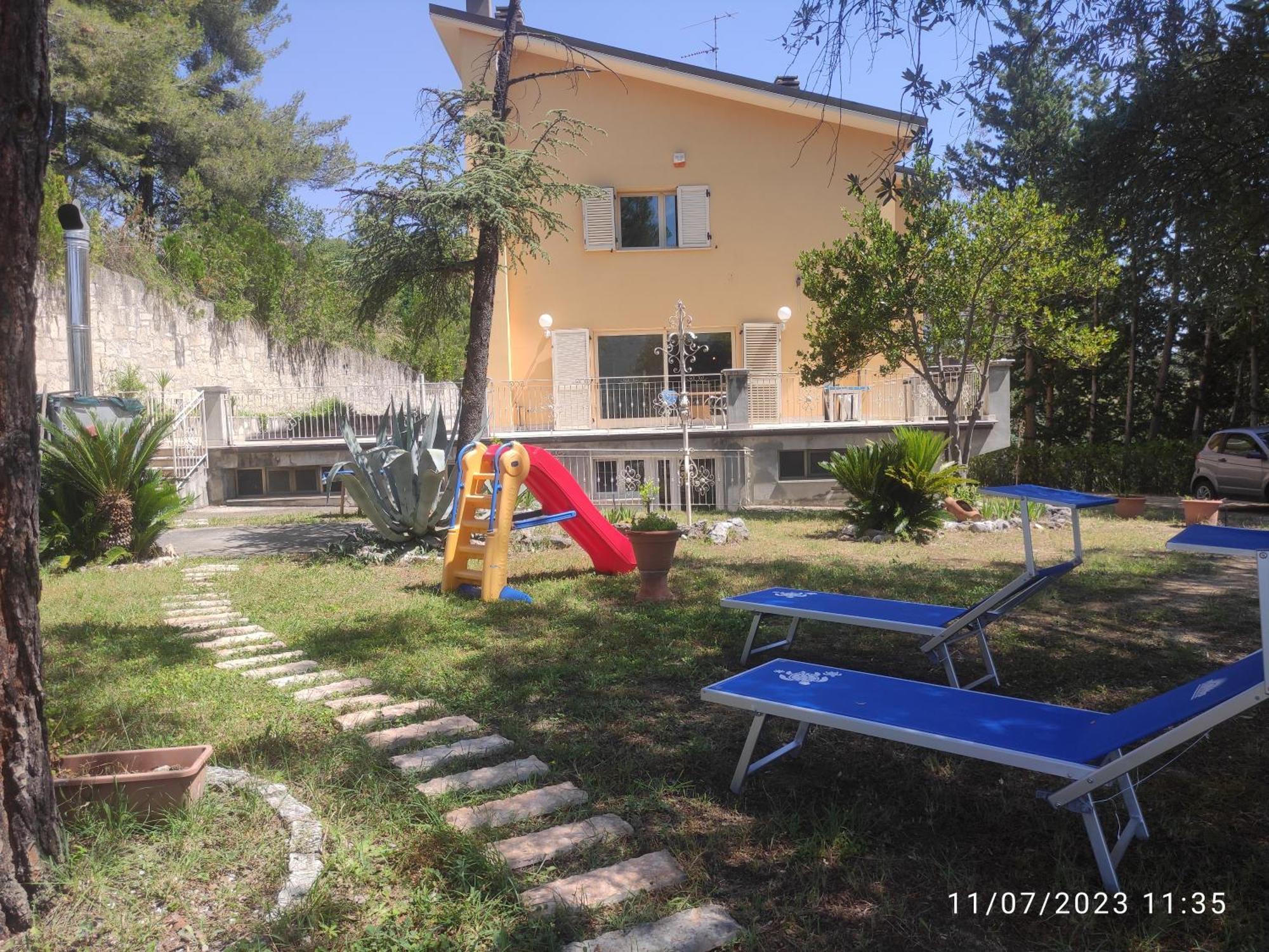 Parco Dei Gelsomini Bed & Breakfast Ascoli Piceno Ngoại thất bức ảnh