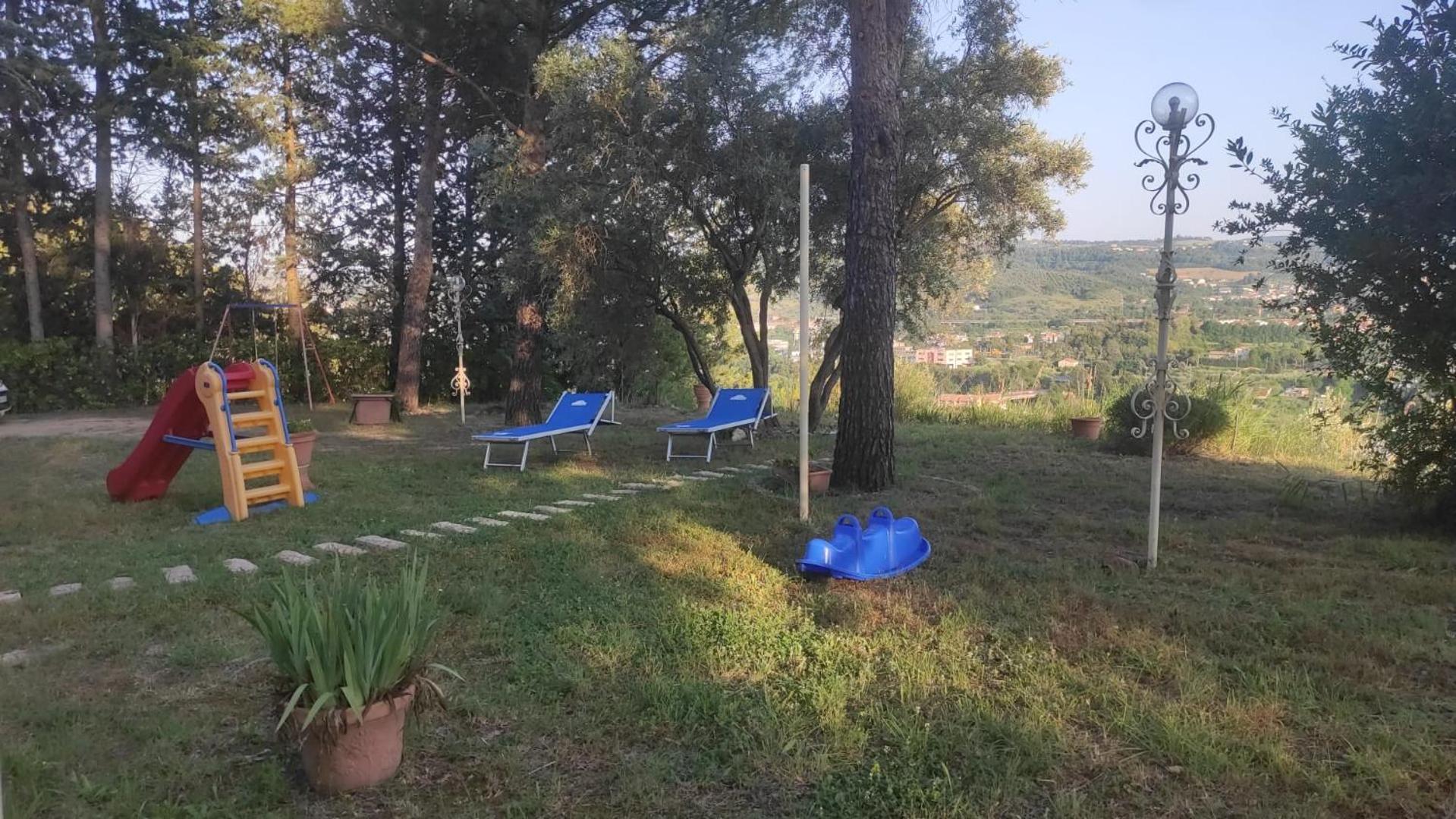 Parco Dei Gelsomini Bed & Breakfast Ascoli Piceno Ngoại thất bức ảnh