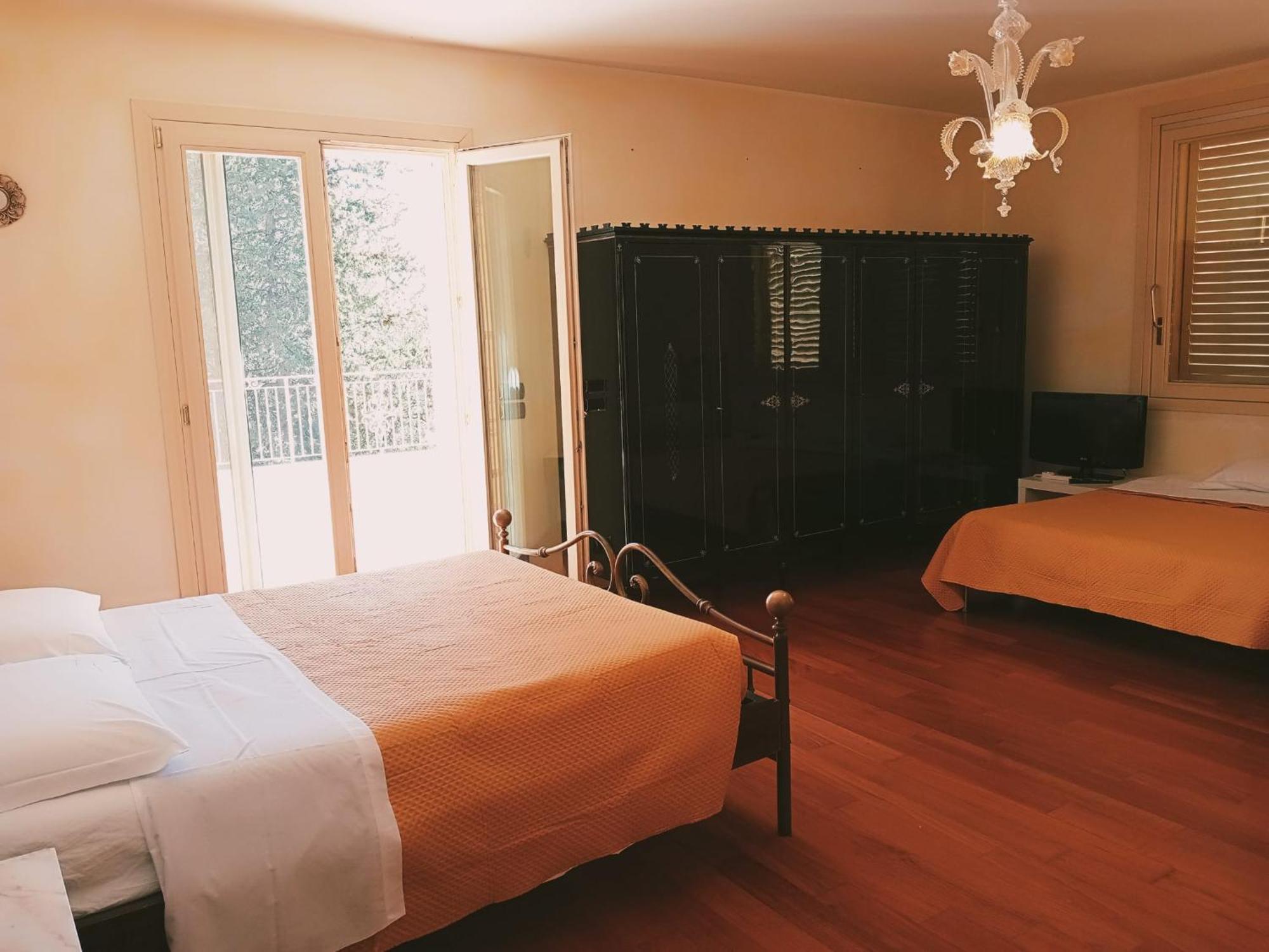 Parco Dei Gelsomini Bed & Breakfast Ascoli Piceno Ngoại thất bức ảnh